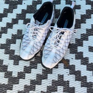 FootJoy SUPERLITES Golf Shoes (Women)